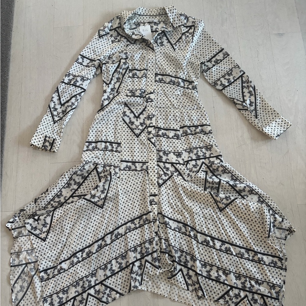 Ganni Blakely Black and White Floral Scandinavian scarf maxi dress!